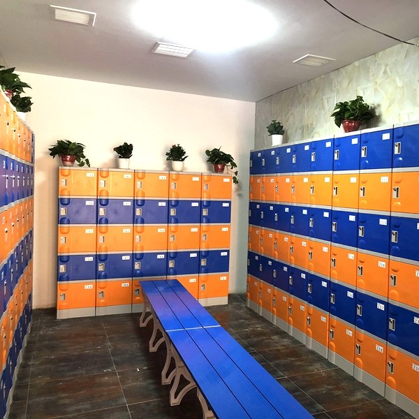 320E ABS Lockers
